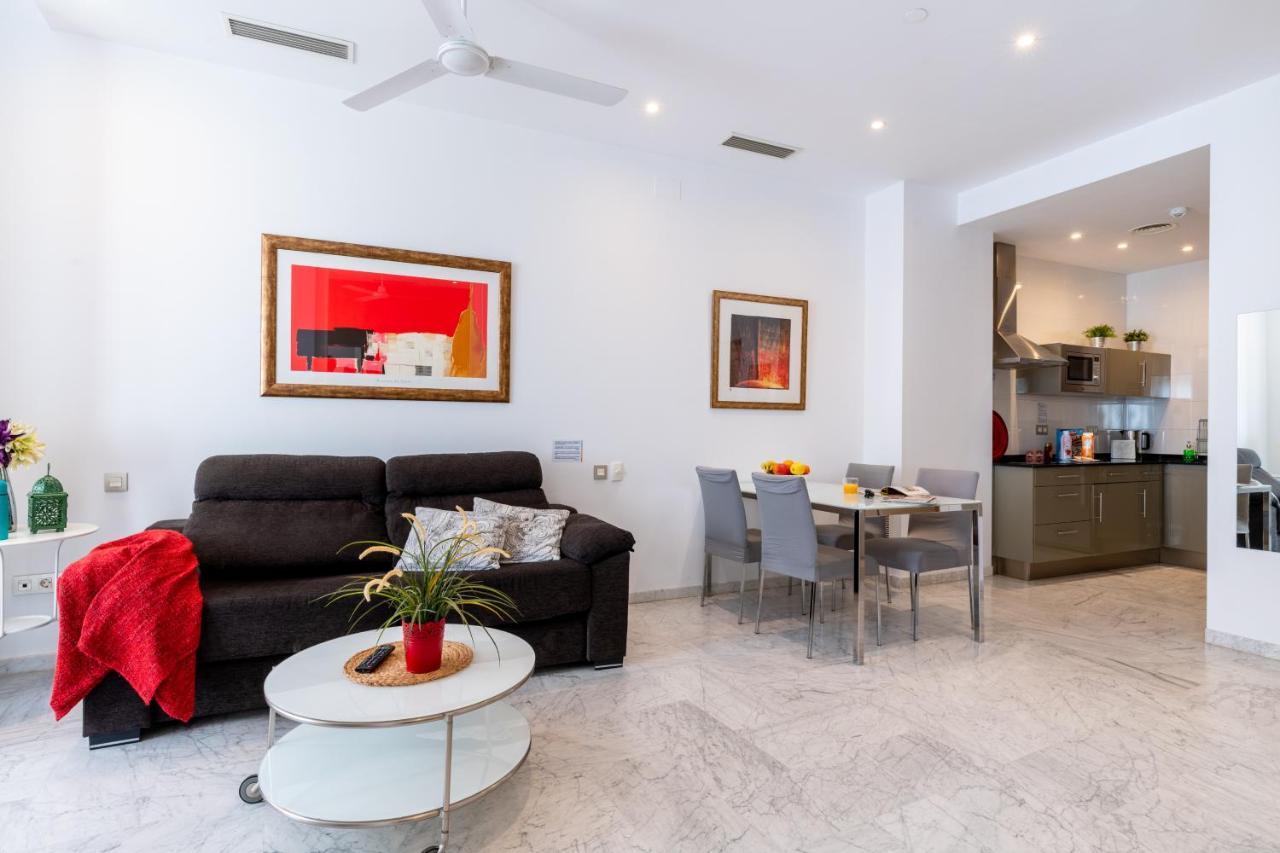Sevilla Central Suites Apartamentos Puerta Jerez Exterior photo