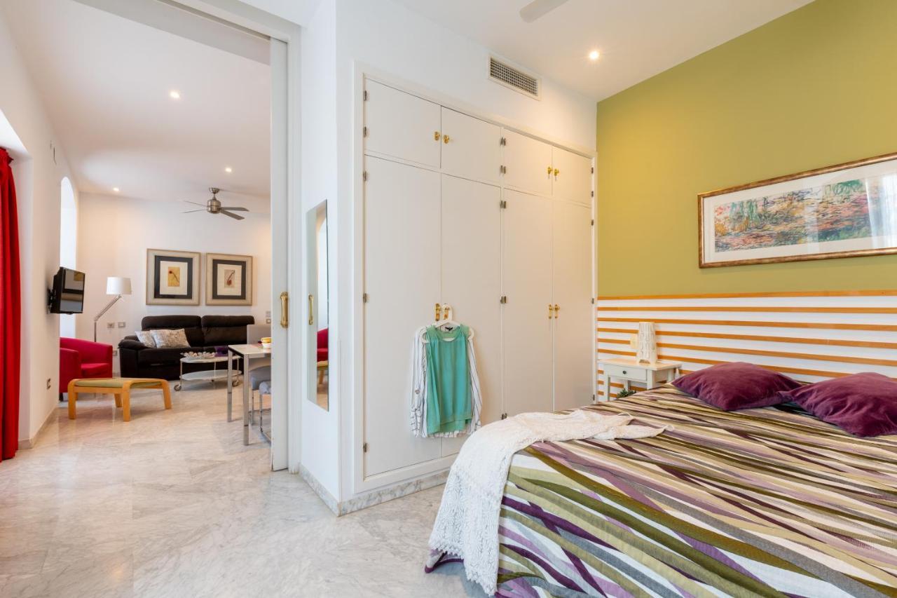 Sevilla Central Suites Apartamentos Puerta Jerez Exterior photo