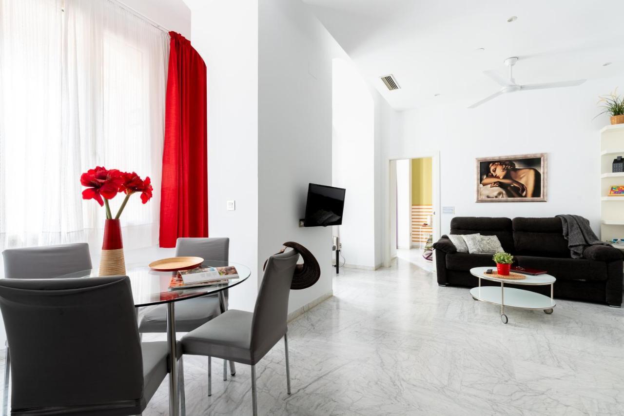 Sevilla Central Suites Apartamentos Puerta Jerez Exterior photo